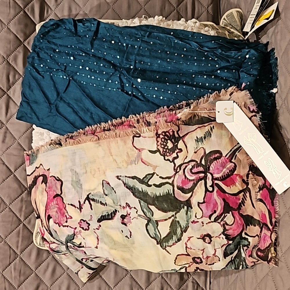 Scarfs Set